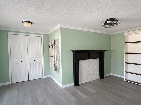 3rd image of 5510 Hotchkiss Rd