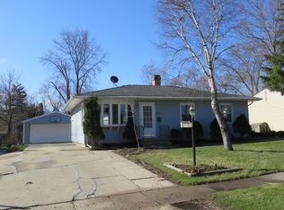 1753 Linden Ave, Hanover Park, IL 60133