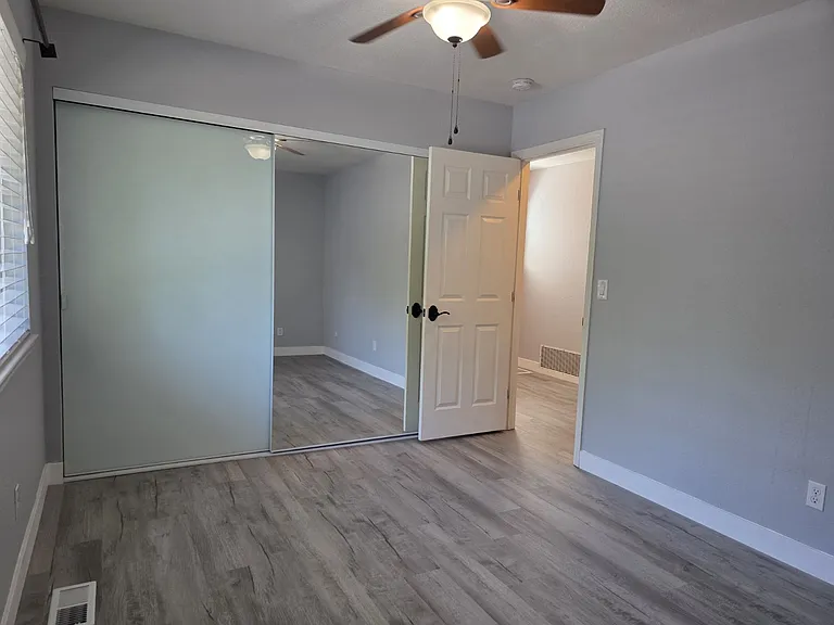 780 W Cotati Ave — Photo 25