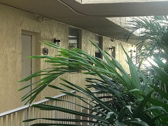 2nd image of 10090 NW 80th Ct APT 1226