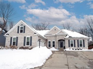 10986 Cumberland Rd, Fishers, IN 46037