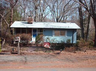 7319 Stafford Rd, Alexandria, VA 22307