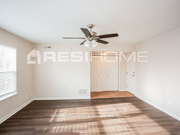 5th image of 10733 Chenille Ct