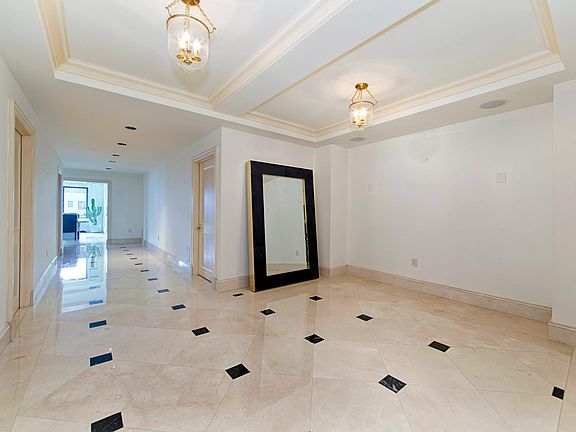 5th image of 15 E 69th St #11C