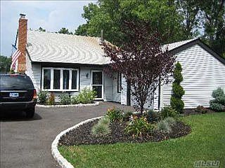5th image of 35 Meadow Ave