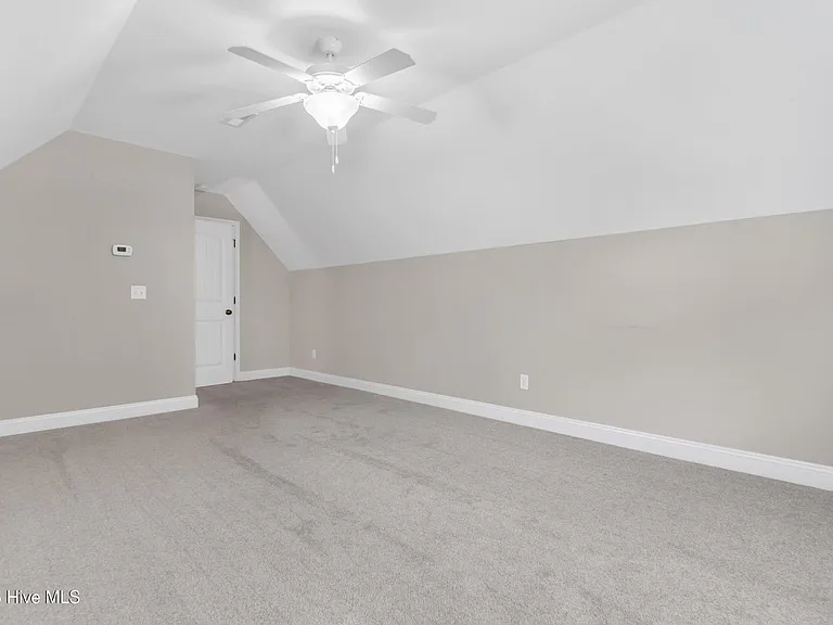 8530 Jadewood Dr — Photo 25
