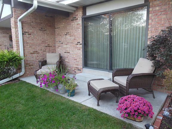2nd image of W53N116 McKinley Ct