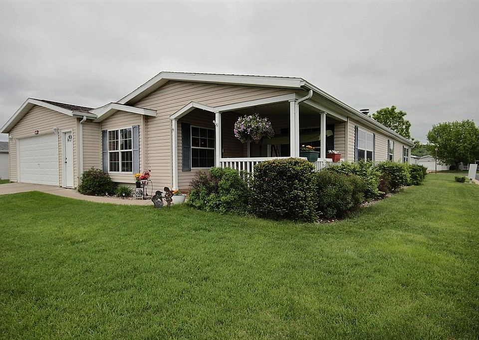 1st image of 3001 Heritage Ln
