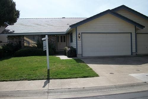3rd image of 612 Rivergate Way