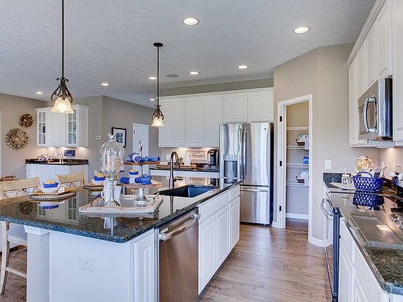 Large island in kitchen