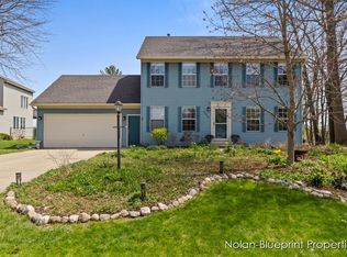 5510 Discovery Dr SE, Kentwood, MI 49508