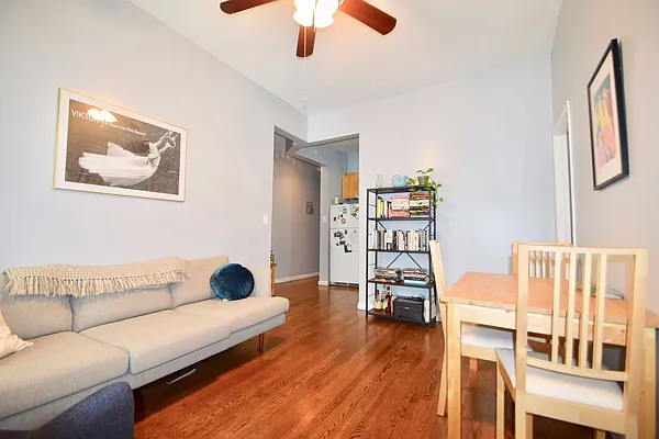 Rented by Compass | media 18