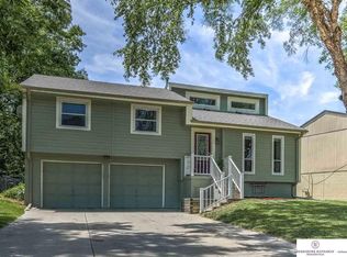 6242 S 142nd St, Omaha, NE 68137