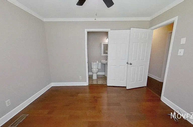747 Hall Spencer Rd — Photo 33