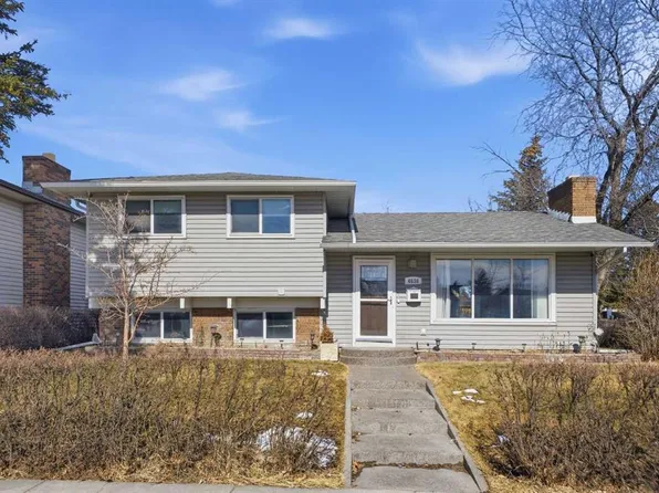 4636 S 26th Ave NE, Calgary, AB T1Y 2R8