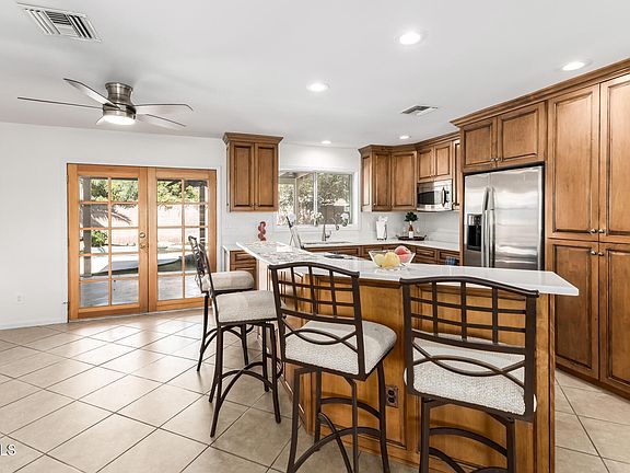 5th image of 8332 E Monterosa Street