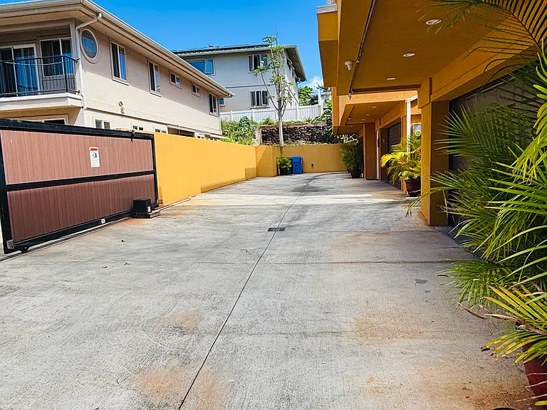 Paula Dr — Photo 13