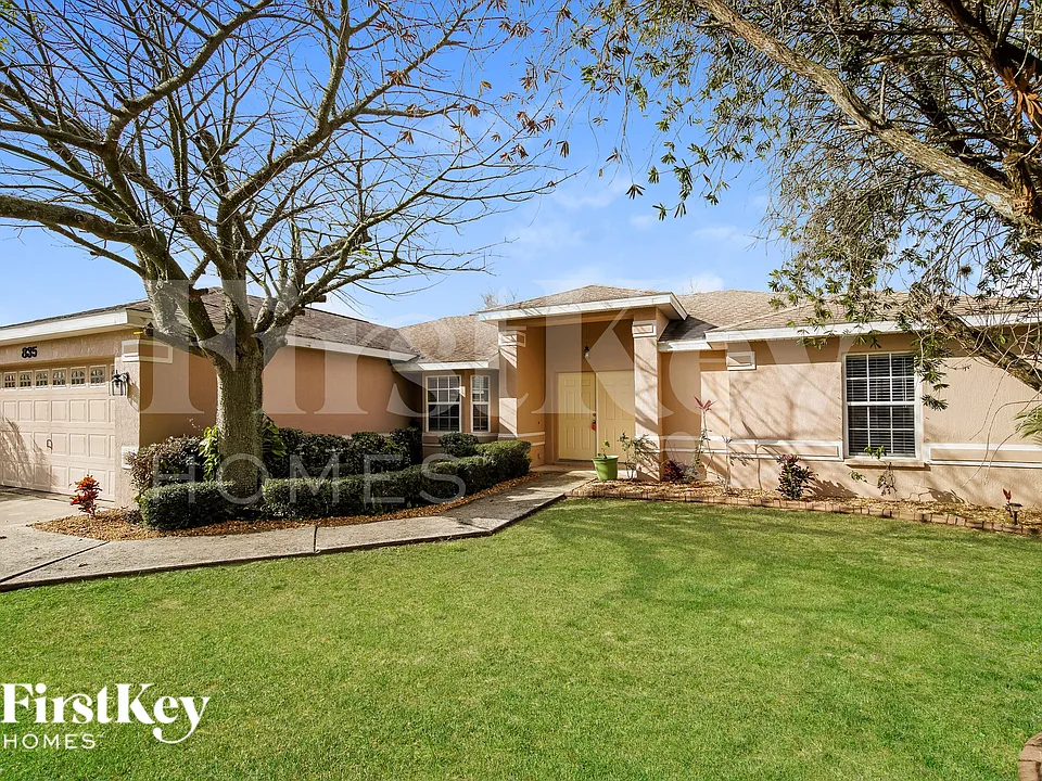 835 Summer Glen Dr