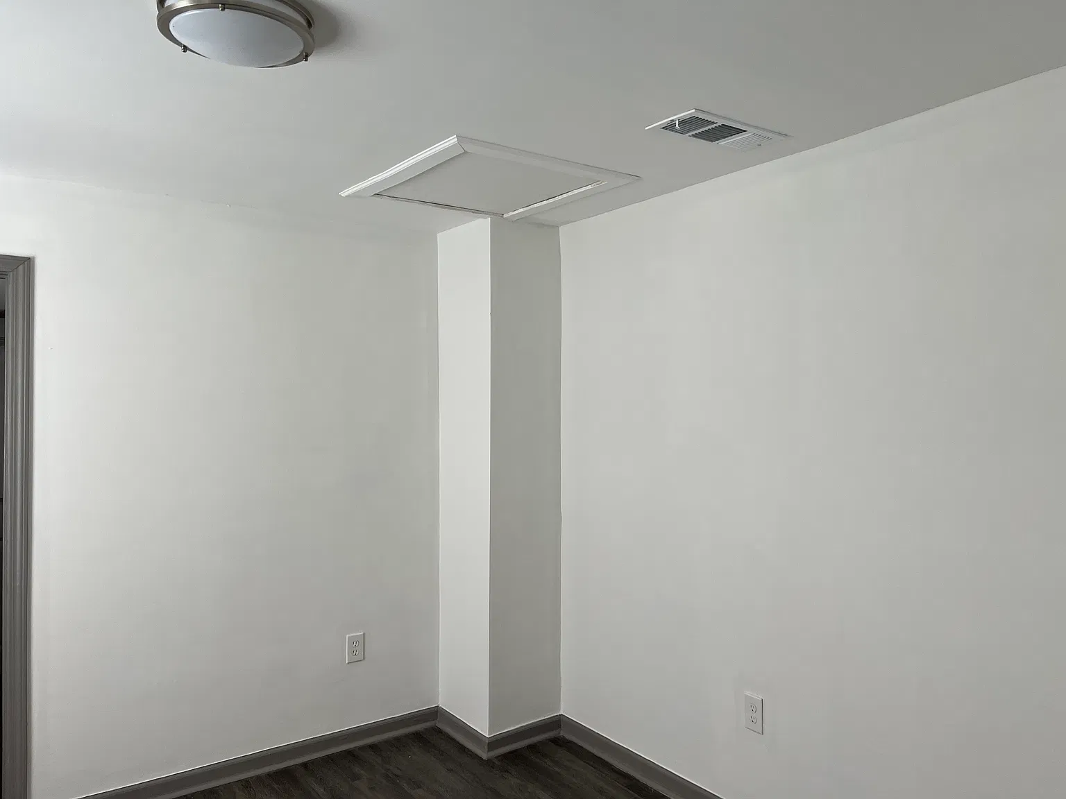 1 bed, 500 sqft, $1,300 — Photo 4