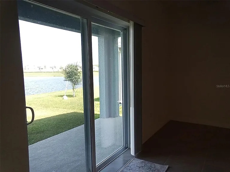 1815 Southfork Dr — Photo 12