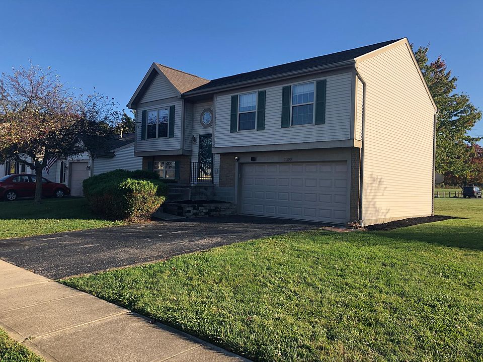 Front of house, driveway