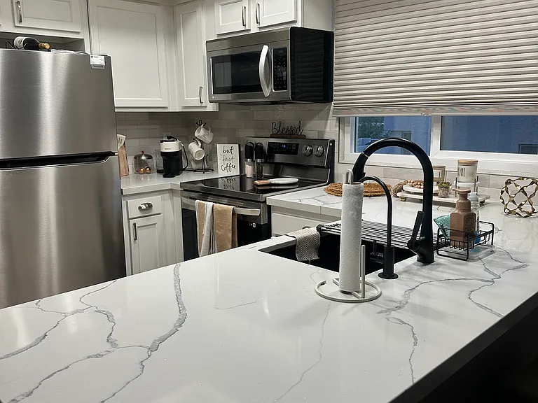 420 Acoma Blvd S #31 — Photo 9