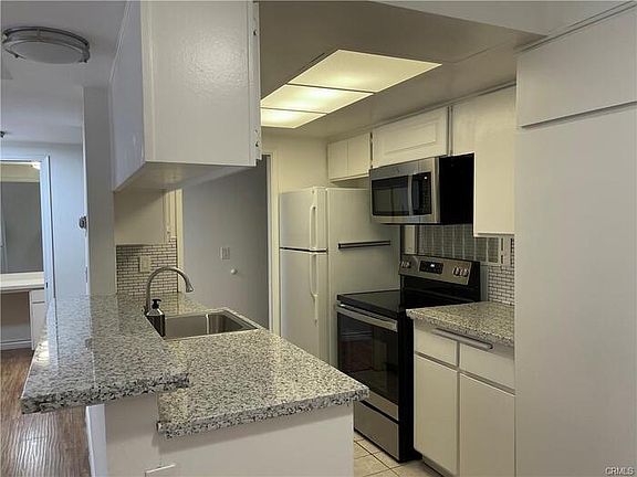 4th image of 1517 E Garfield Ave APT 20