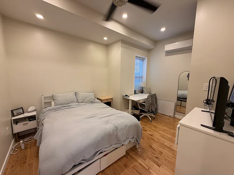 1120 Walnut St #3F — Photo 20