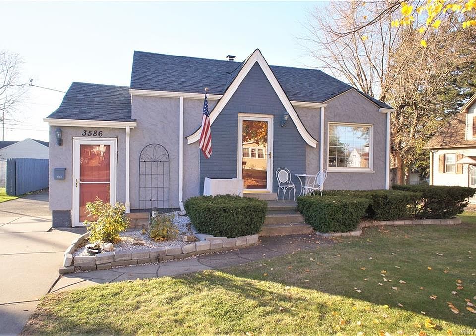 1st image of 3586 Harrison Ave