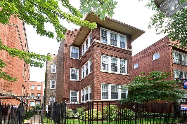 1st image of 7623 N Bosworth Ave APT 3