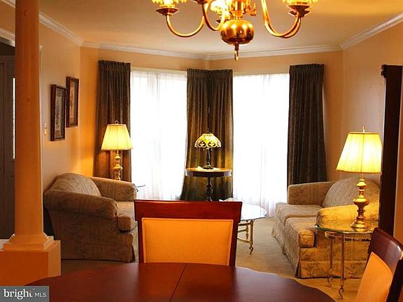 4th image of 4317 Travancore Ct