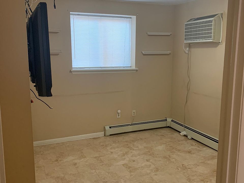 1st image of 2207 Kingsland Ave #1
