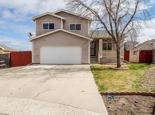 1721 Appaloosa Dr, Cheyenne, WY 82001