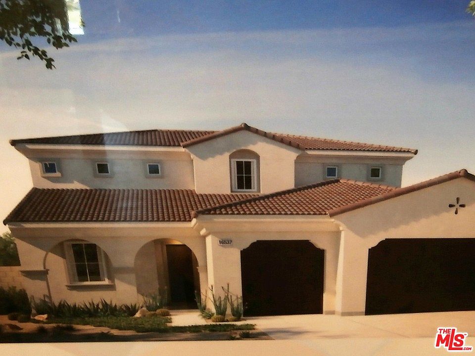1st image of 40524 Firenze Ct