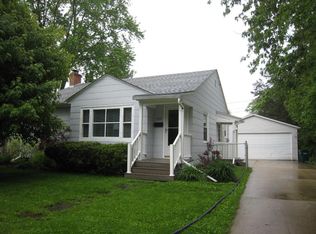 219 N Van Buren St, Elkhorn, WI