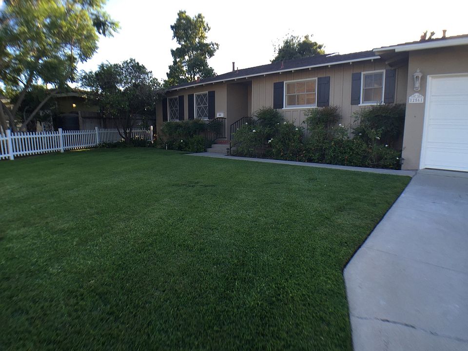 1st image of 12561 Mabee Cir