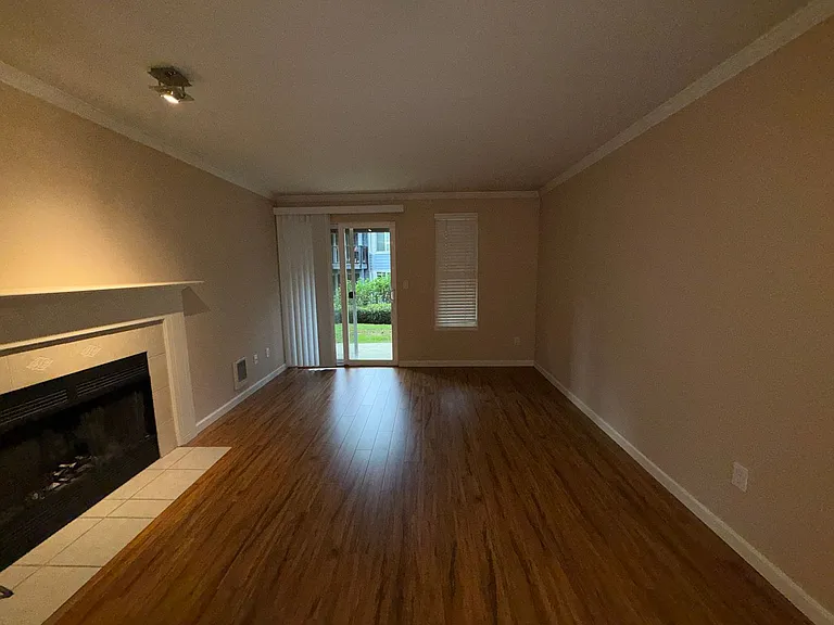 11112 NE 124th Ln #D114 — Photo 16