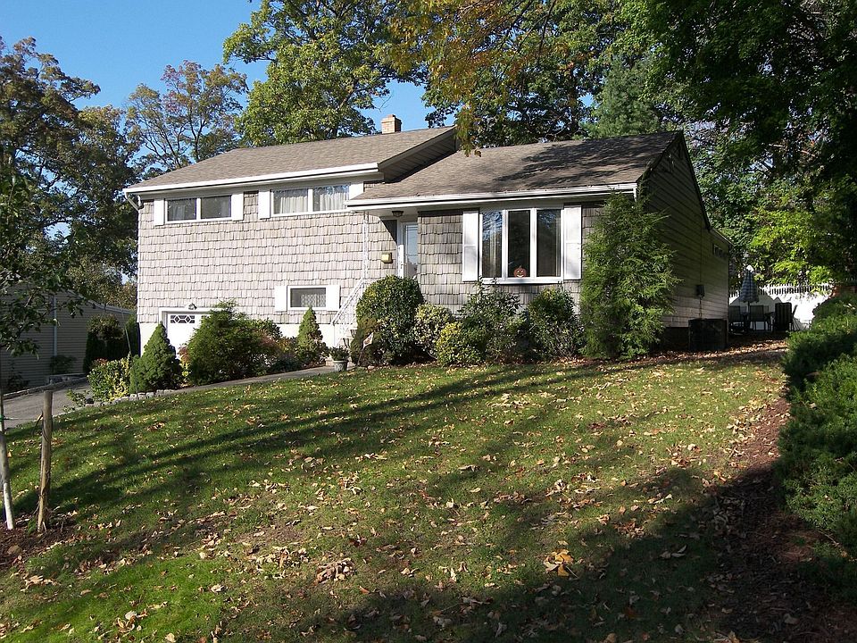 12 Daniel Road