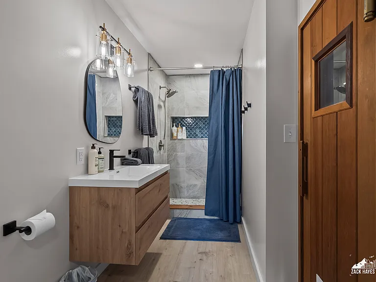 2101 Solstice Cir — Photo 17