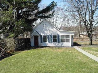 20 Spruce St, Rensselaer, NY 12144