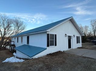 43 Watson St, Pittsfield, NH 03263