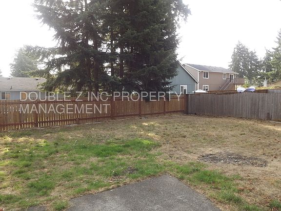 3rd image of 16911 17th Ave E