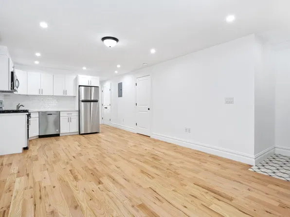 760 Decatur Street #1, photo 2