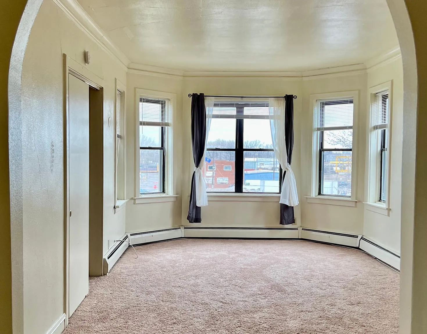 1223 Beacon St — Photo 2