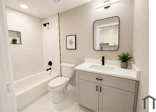 1 bed, $2,499 — Photo 4