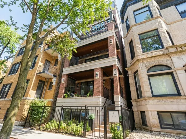 729 W Barry Ave #1, Chicago, IL 60657