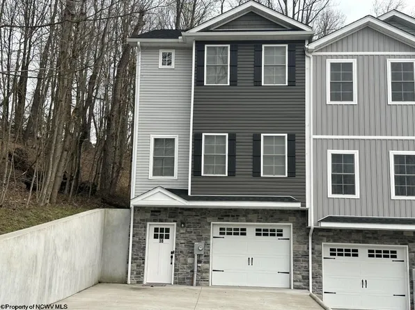 38 Misty Ln, Fairmont, WV 26554