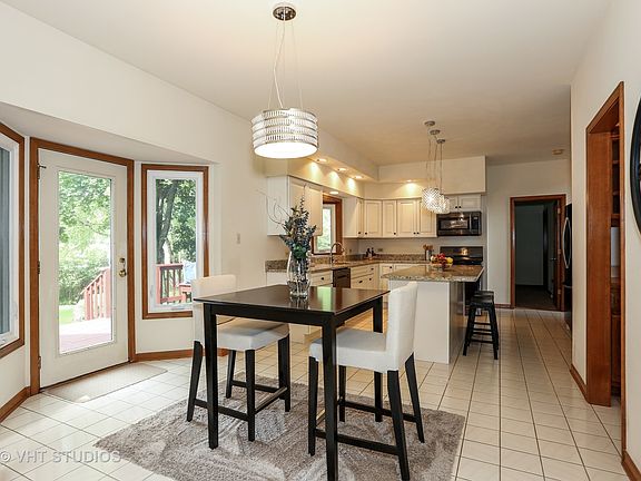 4th image of 1511 Gardenside Ct