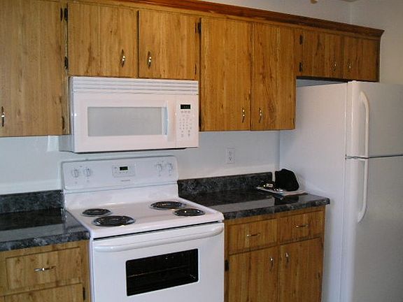 2nd image of 1515 Bayshore Blvd APT 29