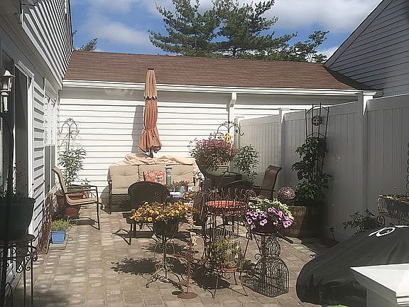 4th image of 500A Buckingham Dr